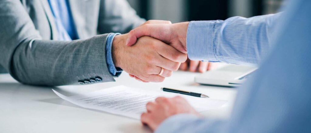 Contratação de Serviços: Expectativa vs. Realidade